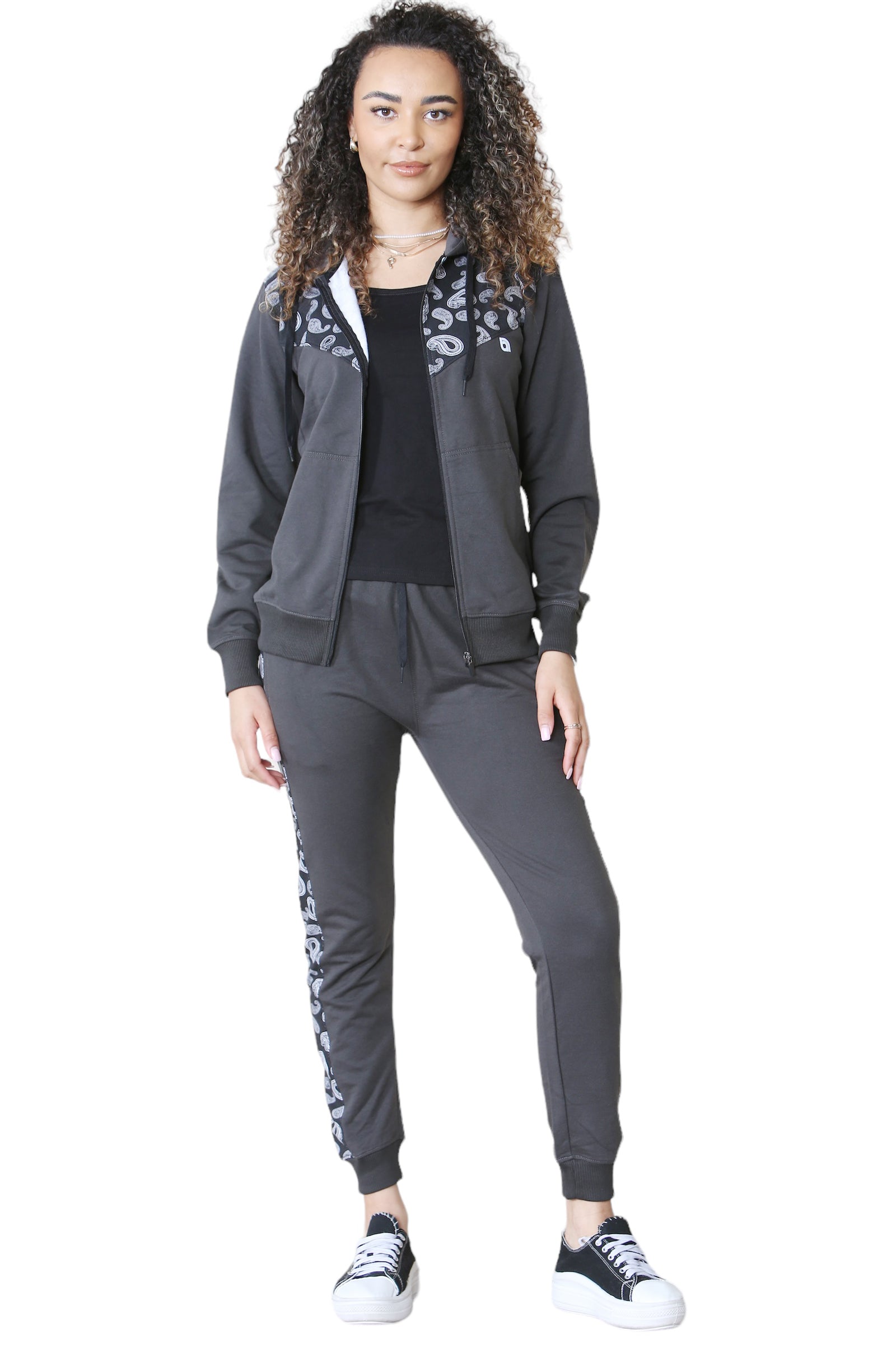 Tracksuit for womens