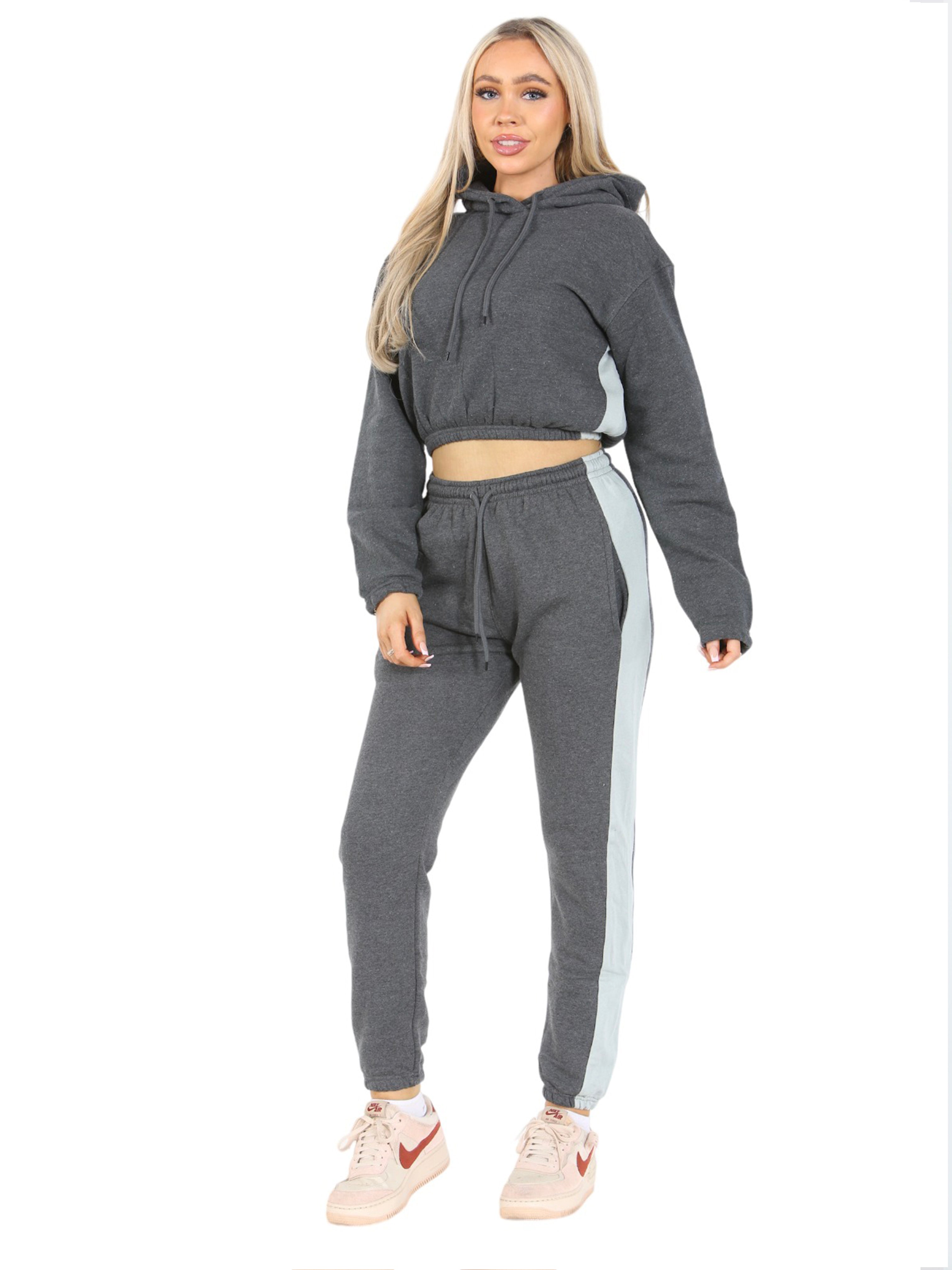 Crop tracksuit for women